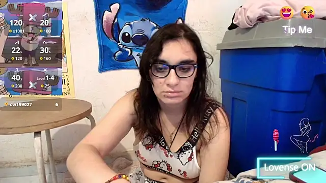 Chat XXX en directo de Ellaa_honey