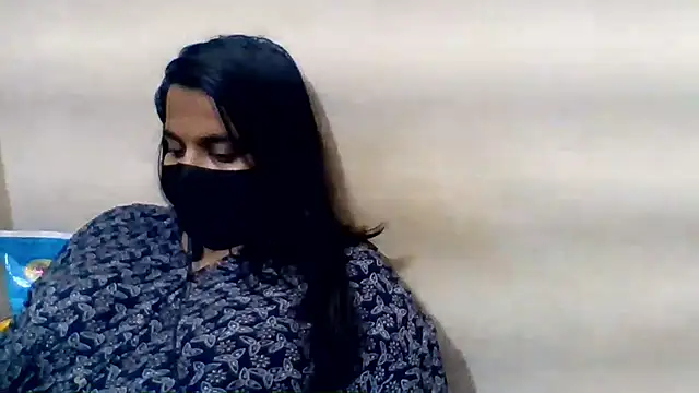 Ruchi_Singh0 élő XXX-chatje