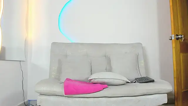 ArohomLester_ Chat XXX live