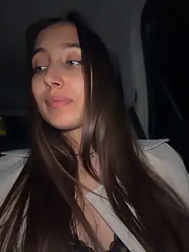 ICrazyOneIRL Chat XXX live