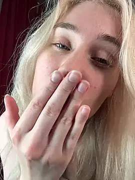 LovelyMiu লাইভ XXX চ্যাট
