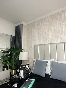 JonesDiaz Adlı Modelin Canlı XXX Sohbeti