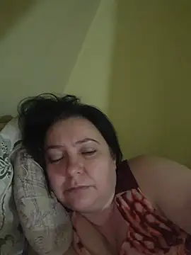 צ'אט XXX בשידור חי של EmmaEmmy40