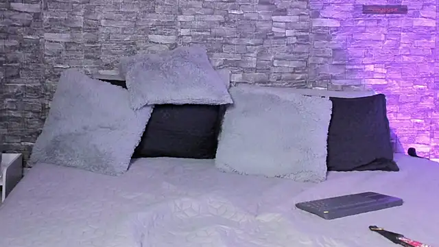 XXX chat uživo modela Anne_velvett