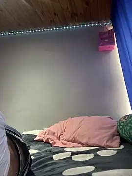 ImCrazzy Adlı Modelin Canlı XXX Sohbeti