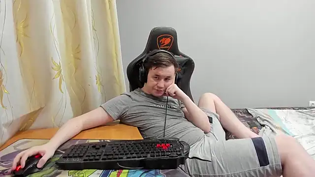 iliaskrislove's Live XXX Chat