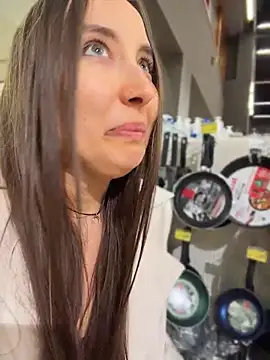 ICrazyOneIRL – Naživo XXX chat