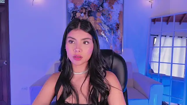 Živý XXX chat MiaLaurence