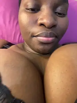 Chatroom XXX en direct de Blackpinkylips2025