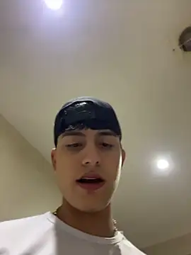 Lander_Cruz Chat XXX live