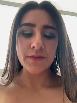 Chat XXX en directo de CAROLINE__07