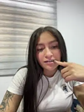 Alyha_cortes_ Chat XXX in diretta