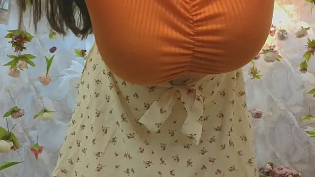 PixelGoddess 即時 XXX 聊天