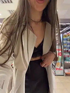 ICrazyOneIRL Live XXX Chat