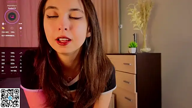 NerixalVire Chat XXX live