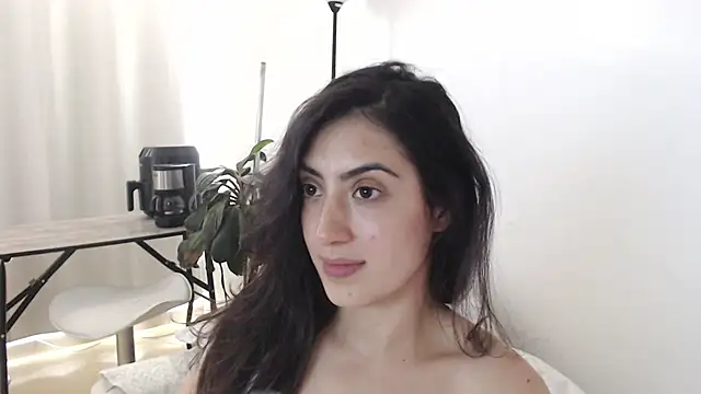 Chat XXX en directo de MIYESSI