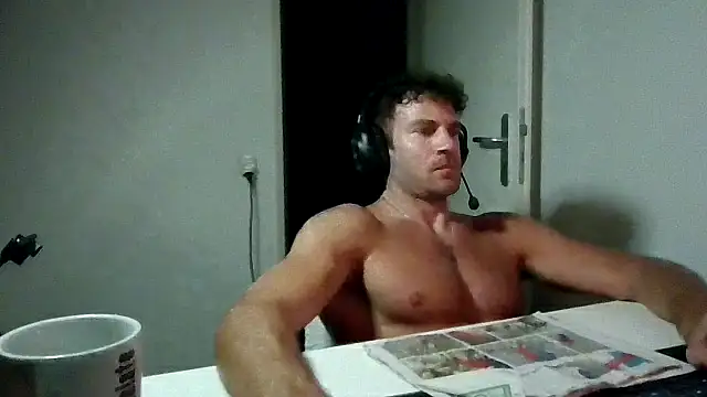 alpha-hunk Live XXX-Chat