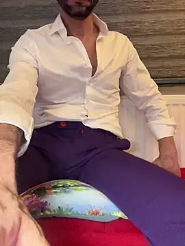 kaan-38 Adlı Modelin Canlı XXX Sohbeti