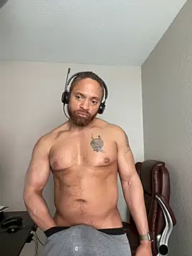 Chat +18 de Fathero1time ao vivo