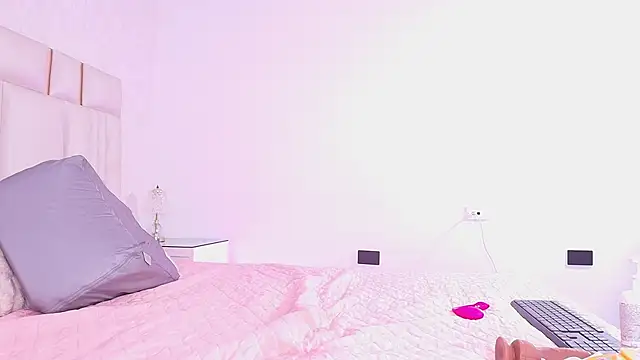 alanarose18's Live XXX Chat