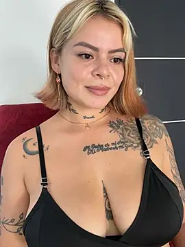 Sexy__Giirl – Live XXX-chat