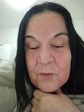 دردشة Yaya_Mineira الجنسية المباشرة