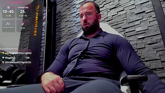 XXX chat uživo modela David_Big_Daddy