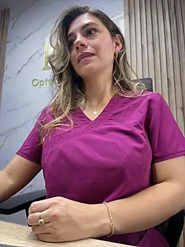Chat XXX ao vivo de alicee16