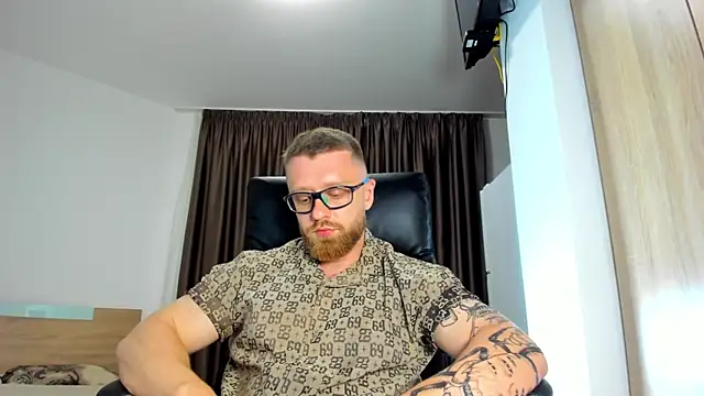 Онлайн чат XXX Findom_guy