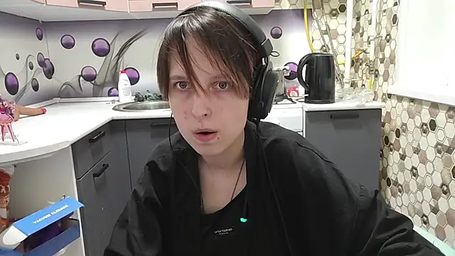 Saranade Live XXX Chat