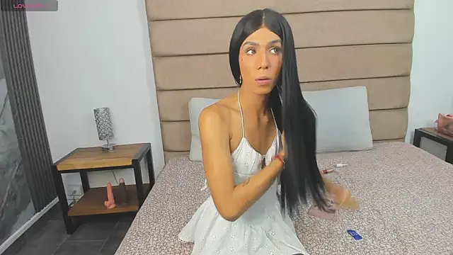 laurenn_moore: онлайн-секс-чат