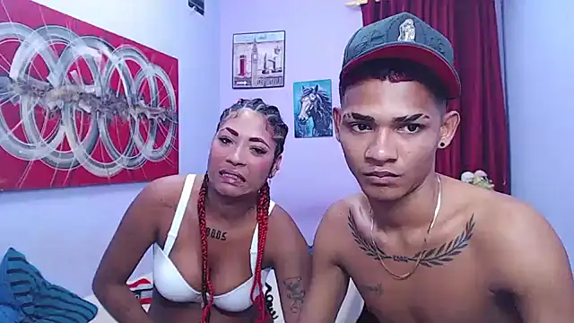 black_twinks Adlı Modelin Canlı XXX Sohbeti