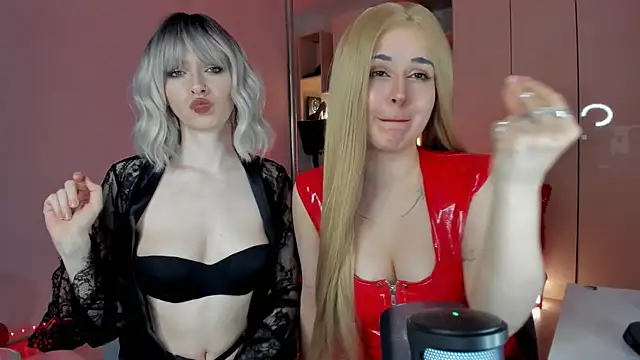 mollyposhh Show in webcam
