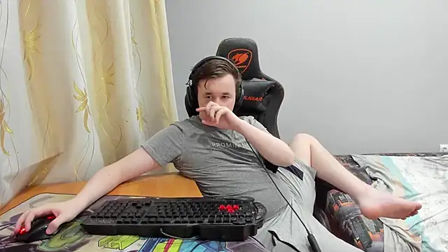 Chat +18 de iliaskrislove ao vivo