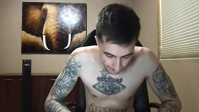 Chat XXX en directo de JuicyJoshy