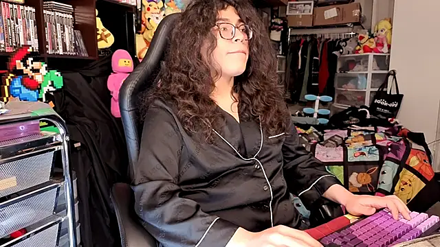 ShinyCherub's Live XXX Chat