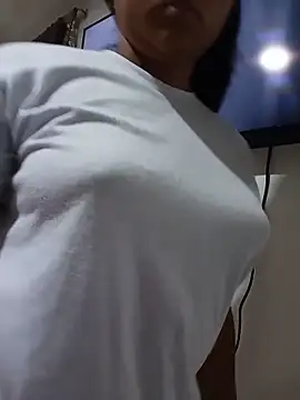 Chat +18 de Valentina_Narvaez ao vivo