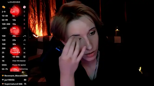 Chat +18 de _Shadow_devil__ ao vivo