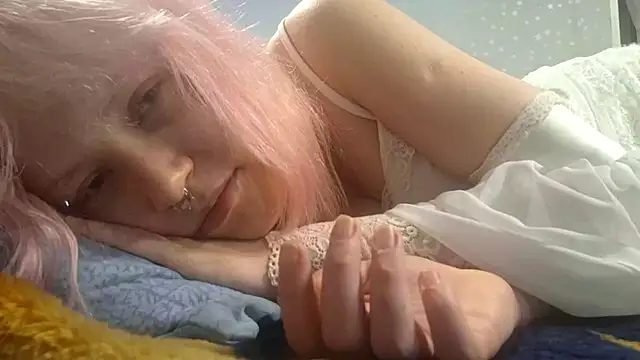 KamiBleich XXX чат на живо