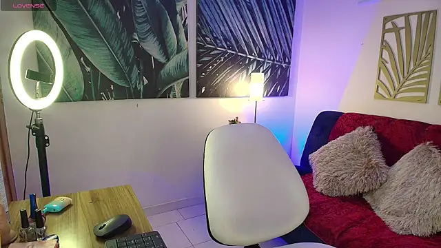 Chat XXX en directo de ela_boop