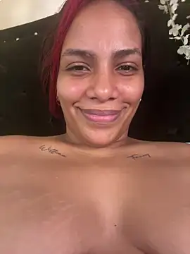 Chat XXX en directo de ArielleMillerr-