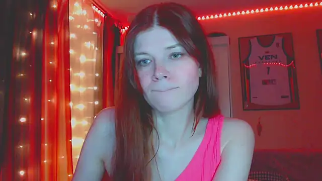 Klementa Adlı Modelin Canlı XXX Sohbeti