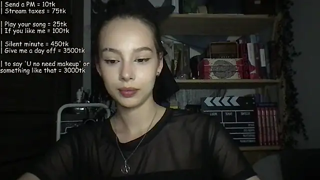 Yuna5343 Chat XXX in diretta