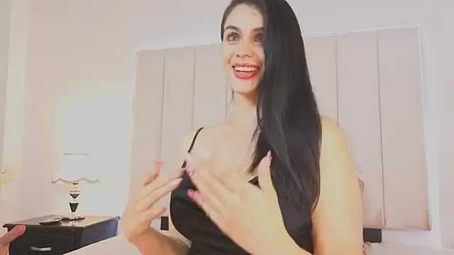 Sembang XXX Secara Langsung Antonella_Maxwell
