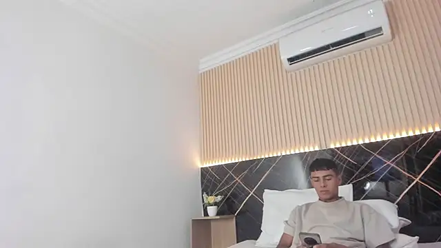 Bruno_fox: απευθείας συνομιλία ΧΧΧ