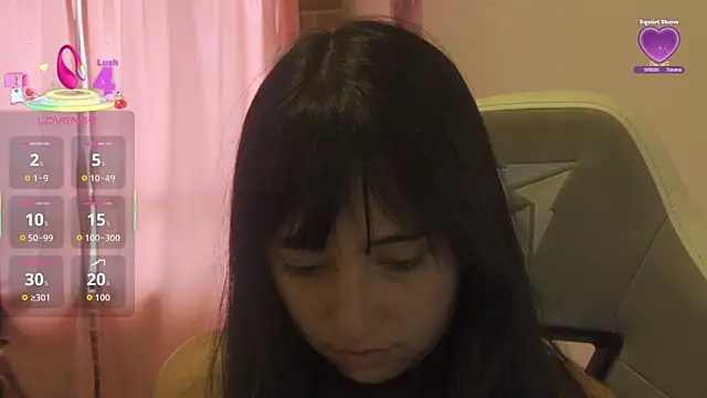 Živý XXX chat EmmitaGarcia