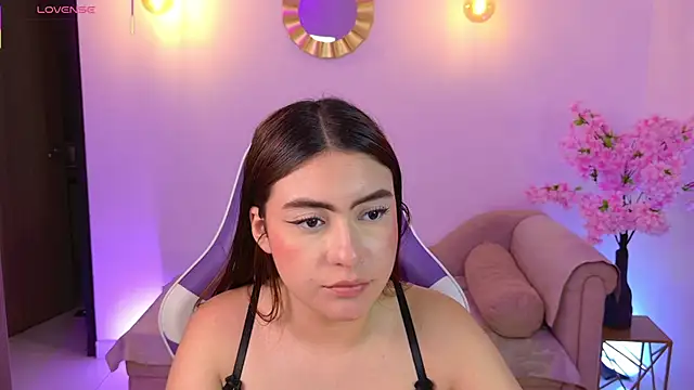 mayavexx Adlı Modelin Canlı XXX Sohbeti