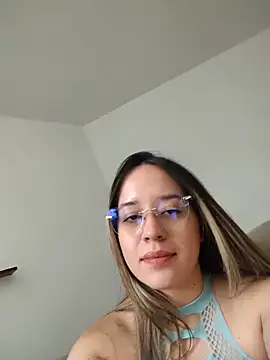 Chat +18 de Dani_javi ao vivo