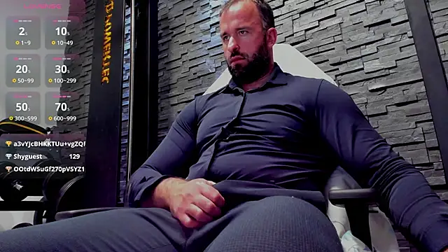 Czat XXX na żywo – David_Big_Daddy