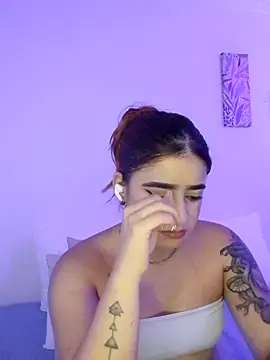 martina_connor1: απευθείας συνομιλία ΧΧΧ